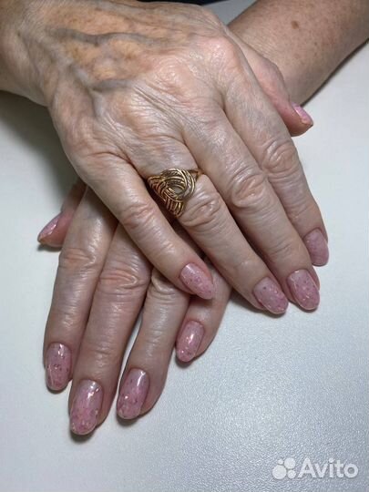 Аппаратный маникюр