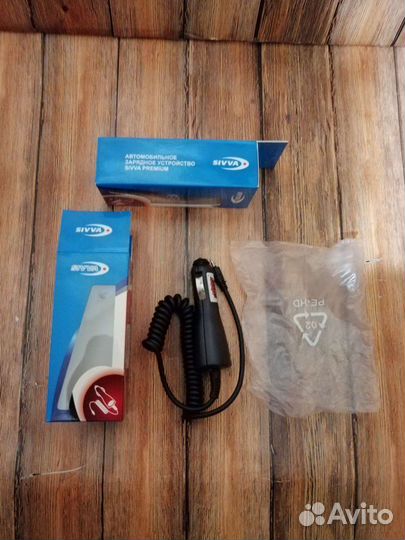 Автомобильное зарядное устройство для Nokia,новое