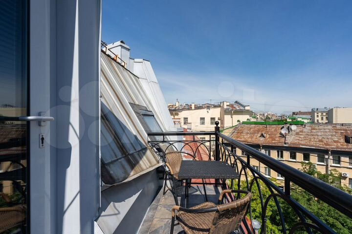 3-к. квартира, 180 м², 5/5 эт.