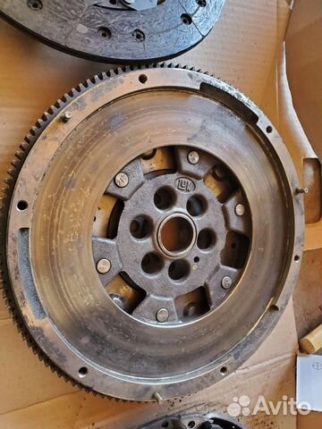 Двухмассовый маховик, корзина сцепления