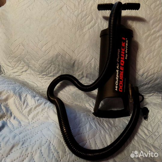 Надувные матрасы Intex + насос