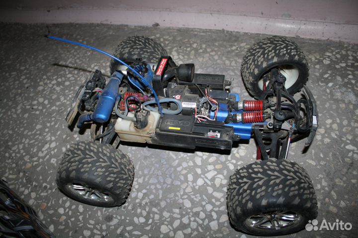 Машинки на пульт управлении (нитро-митане)