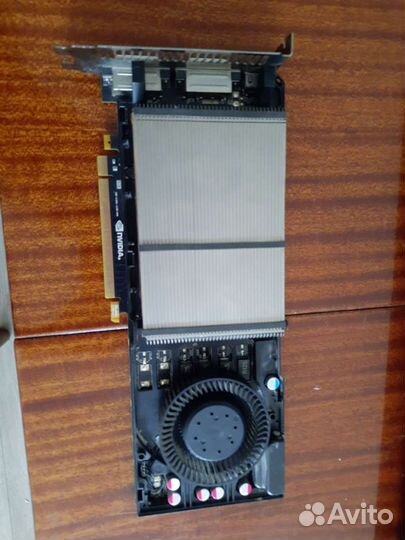 Видеокарта gtx570