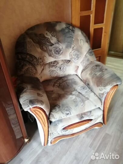 Отдам бесплатно мебель