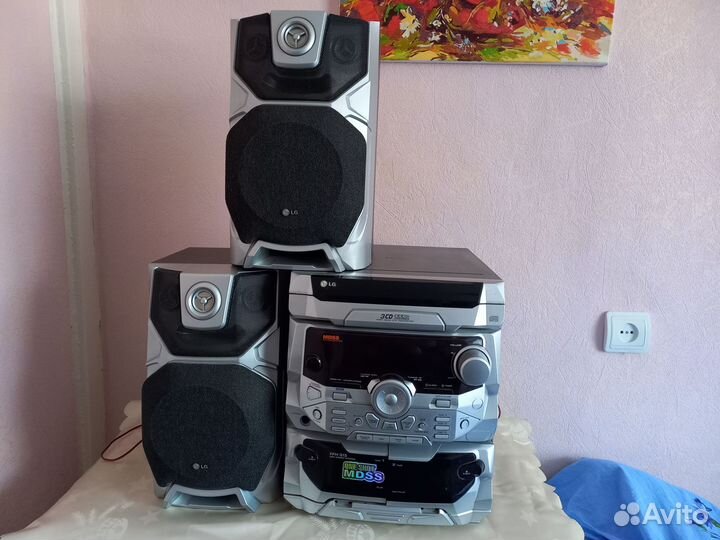 Музыкальный центр