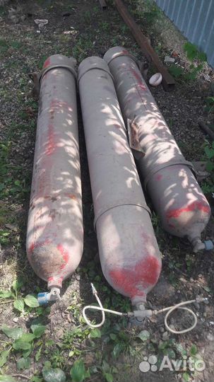 Газовое оборудование 5 баллонов метана б/у