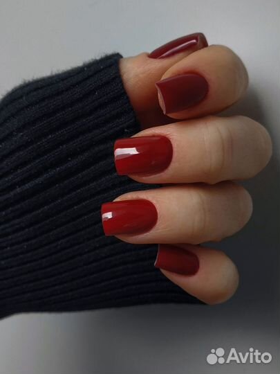 Маникюр, педикюр