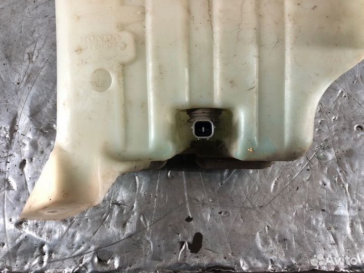 Бачок омывателя Honda Pilot 2 2008-2011