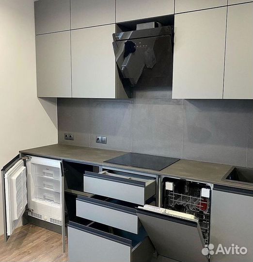 Прямой кухонный гарнитур современный