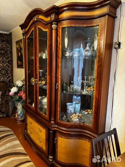 Шкаф дубовый