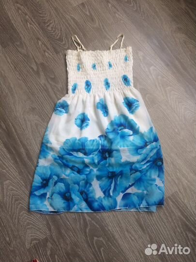 Отдам бесплатно вещи на девочку