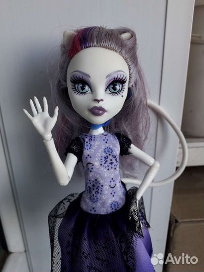Кукла монстер хай Катрин де мяу