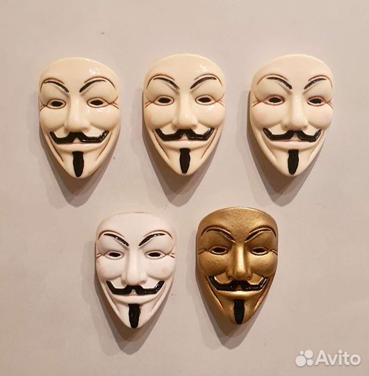 Магнитик, маска Гая Фокса, Вендетты