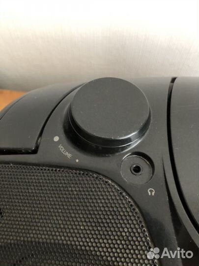 Магнитола бумбокс LG с USB, aux