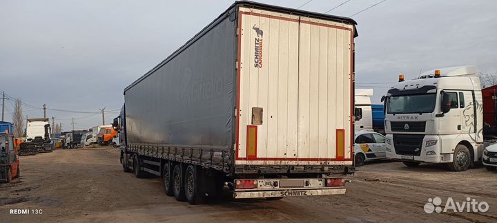 Полуприцеп тентованный Schmitz Cargobull SCB S3T, 2017