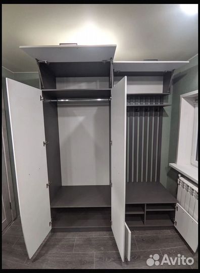 Шкаф в прихожую на заказ от производителя