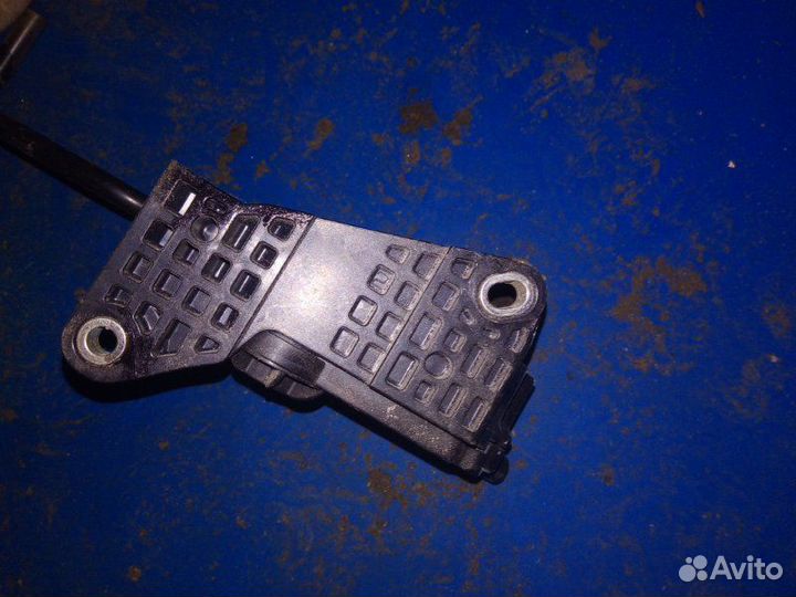 Педаль газа Toyota Crown GWS204 2GR-FSE 2012