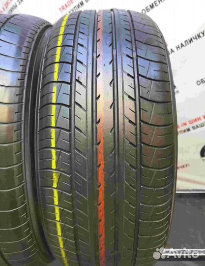 Yokohama BluEarth E70 215/55 R17 94V