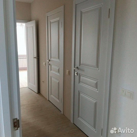 Дверь межкомнатная белая