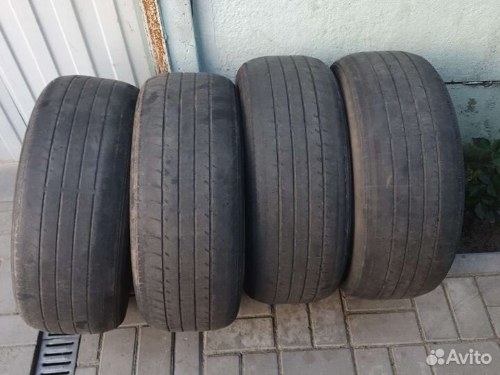 Yokohama BluEarth E70 215/55 R17 94