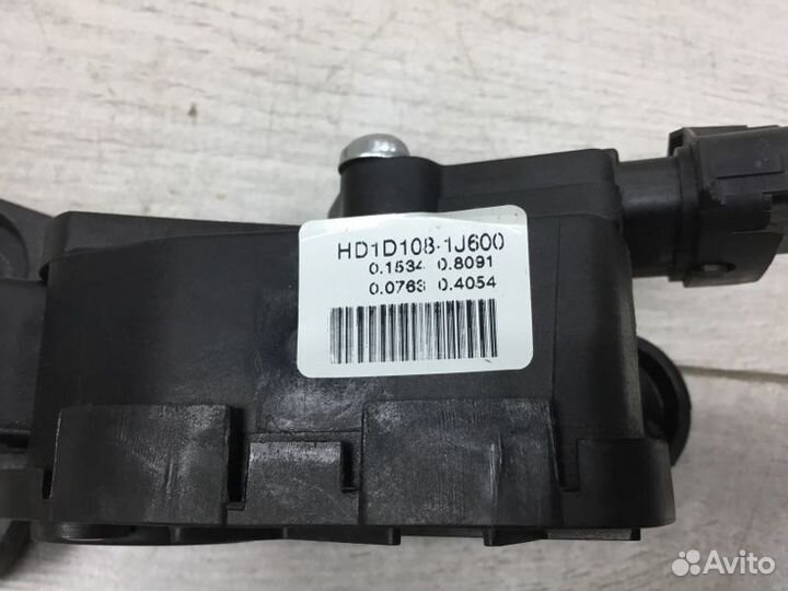 Педаль газа Hyundai I20 хэтчбек G4LA 2013