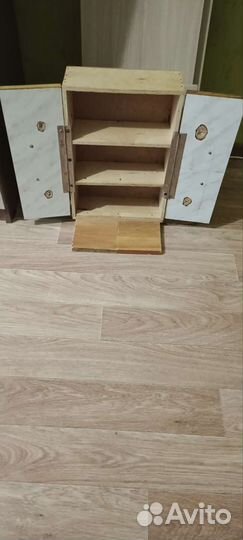 Шкаф игрушечный