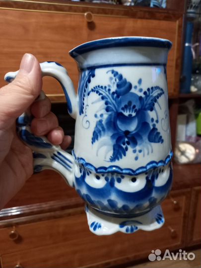 Гжель Чашка-кружка, высота 22см