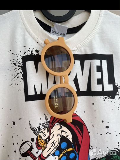 Детские солнечные очки в футляре Zara