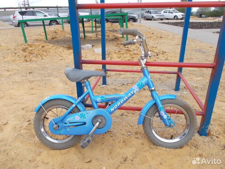 Велосипед и санки