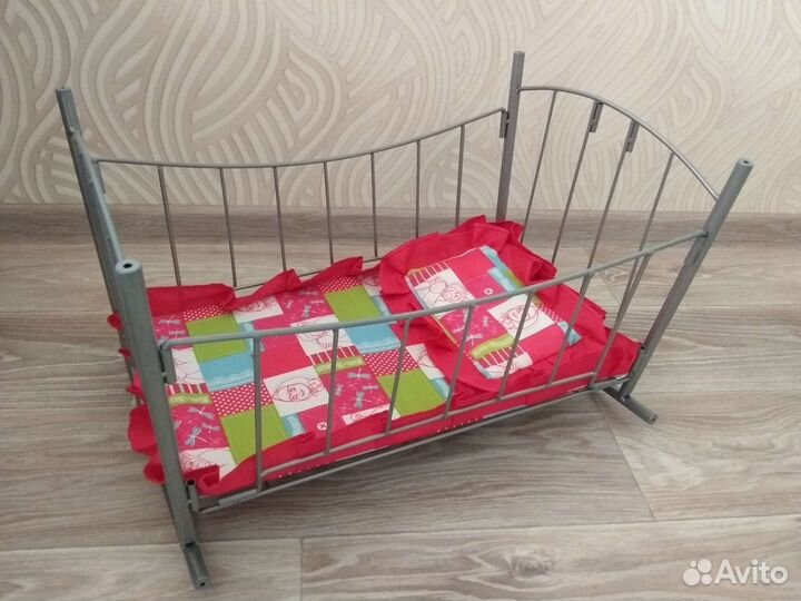 Кроватка -качалка для куклы