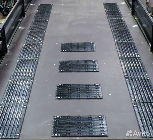 Пластиковое противоскользящее покрытие в прицеп н