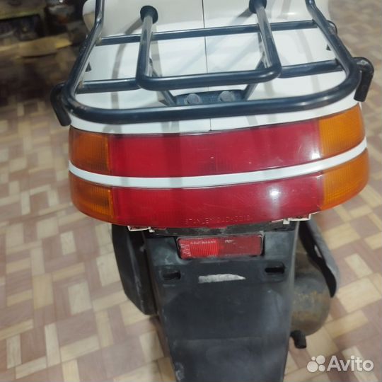 Задний стоп фонарь Honda Tact AF 24