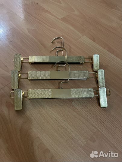 Вешалки для юбок