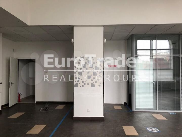 Сдам торговое помещение, 291 м²