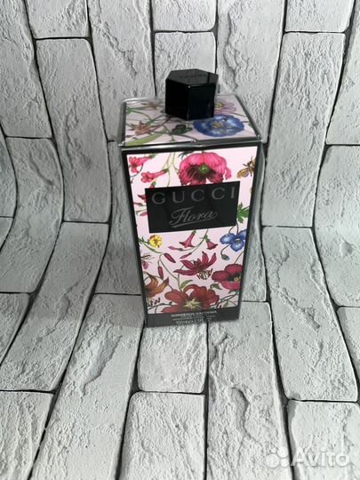 Духи Gucci flora gorgeous gardenia женские 100 мл