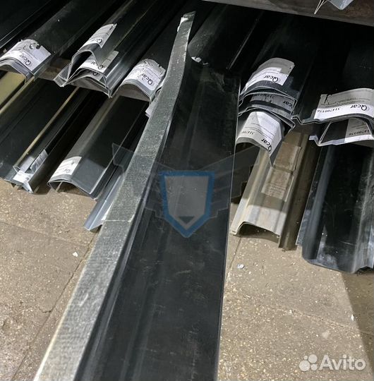 Порог левый Lexus IS, Toyota Altezza 1998-2005 (1мм)