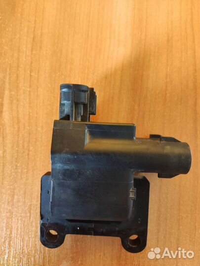 Катушка зажигания на Тойоту Калдина 2001г.в
