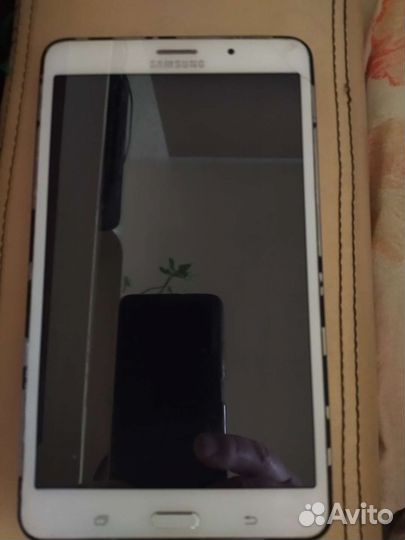 Планшет Samsung galaxy Tab 4 SM-T235