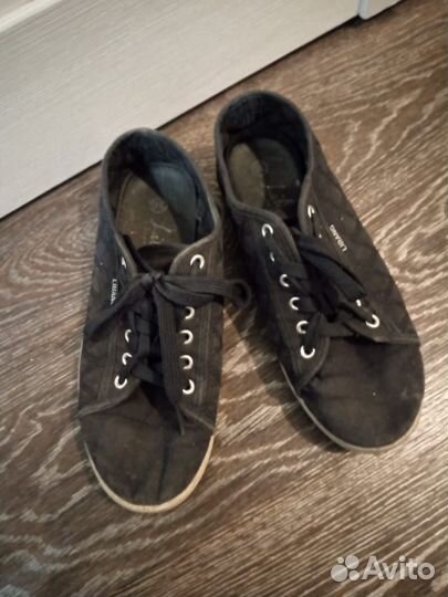 В дар тапочки для моря, кожаные мокасины