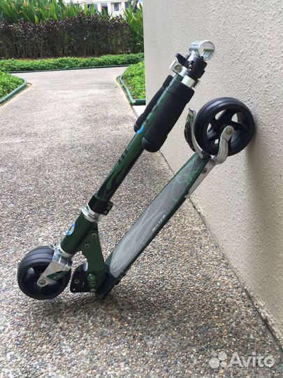 Б/У Детский самокат Micro Rocket (Швеция)