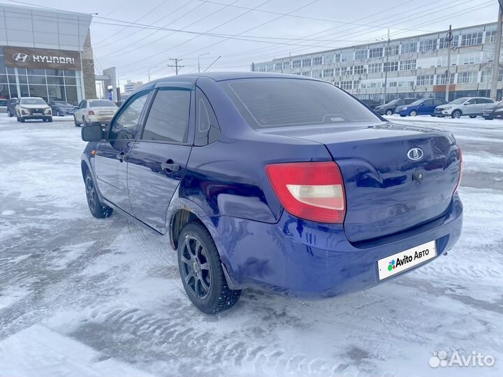 LADA Granta 1.6 МТ, 2012, 180 323 км
