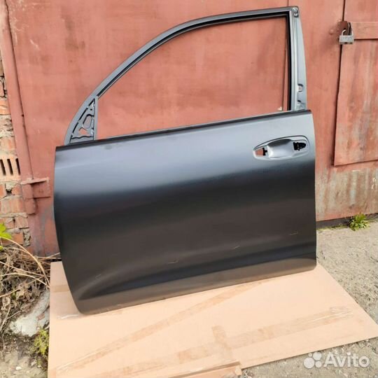 Дверь передняя левая Toyota Lend cruiser prado 150