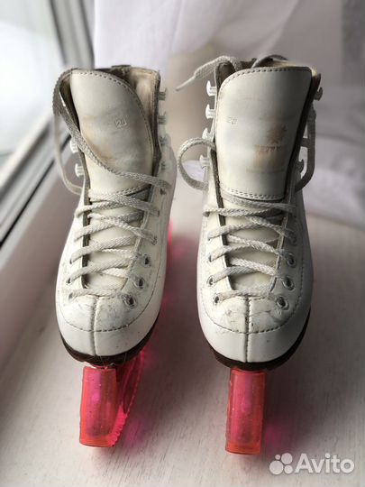 Фигурные коньки Wifa 28