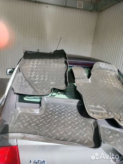 Комплект ковриков в салон на калину