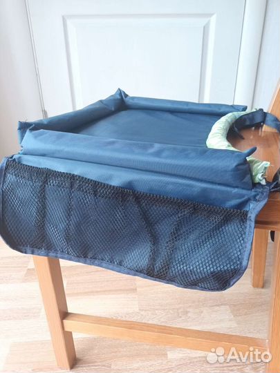 Столик для автокресла