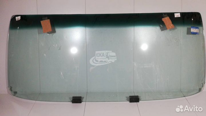 Стекло лобовое hino500