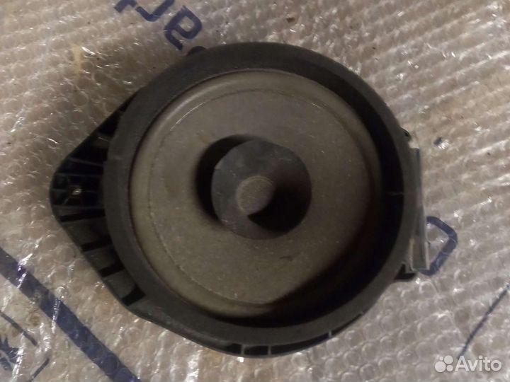 Опель Астра J- штатный динамик