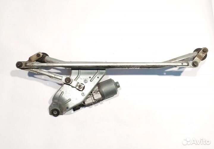 Трапеция дворников на Renault Logan 1