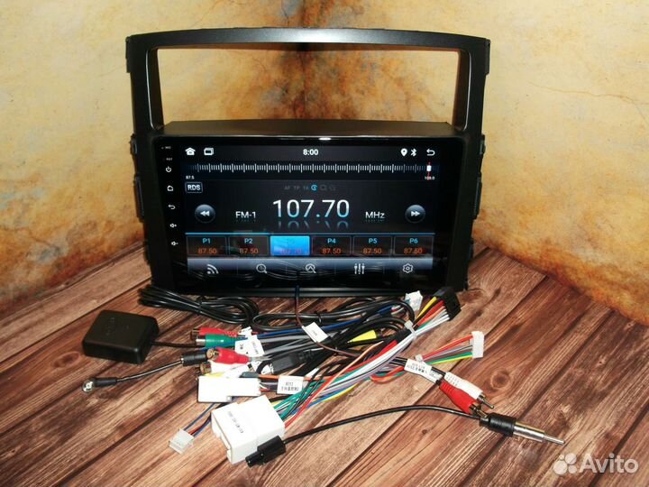 Магнитола на Mitsubishi Pajero 4 Android GPS