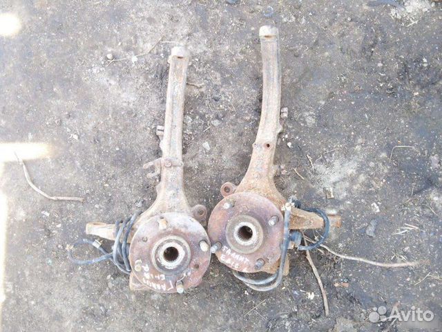 Поворотный кулак ступица Mitsubishi Galant